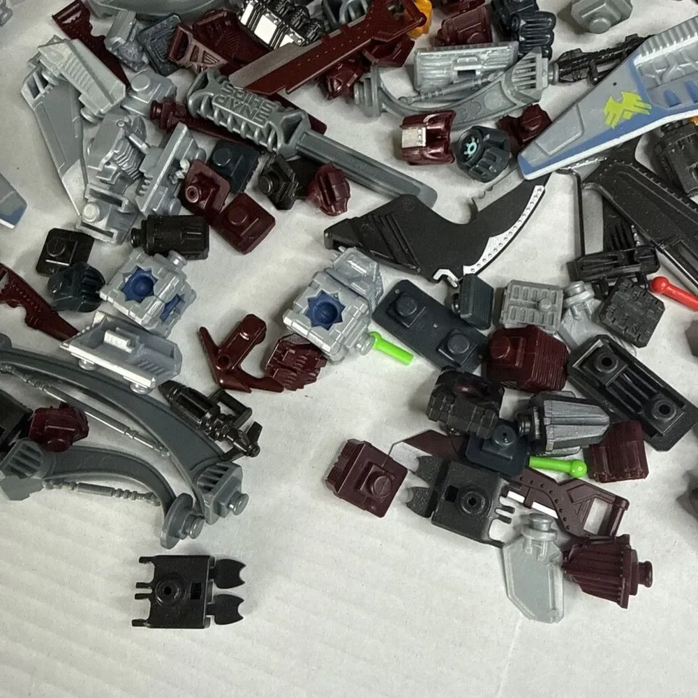 Snap Ships Build To Battle Large Piece Parts Lot Weapons Spares Bundle